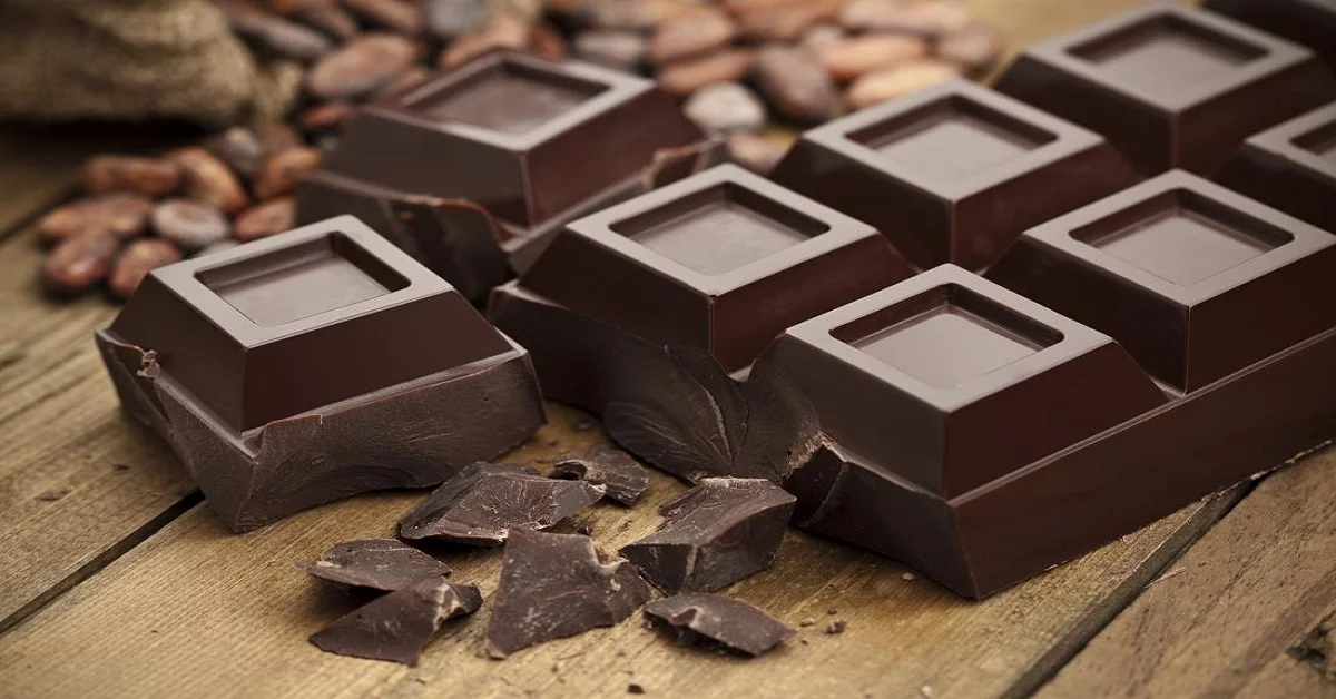 Trenutno pregledavate Zašto odabrati crnu čokoladu-koristi i savjeti